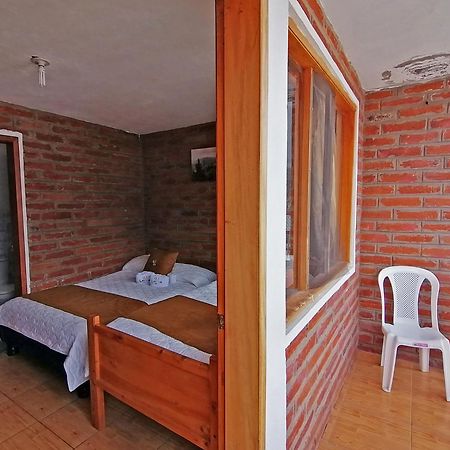 Lagoon Hotel Chugchilán מראה חיצוני תמונה