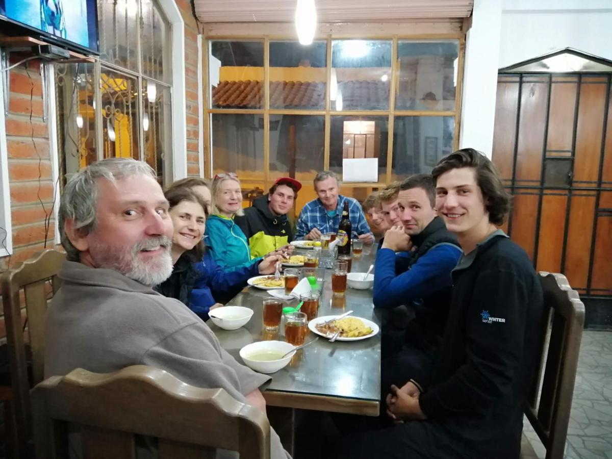 Lagoon Hotel Chugchilán מראה חיצוני תמונה