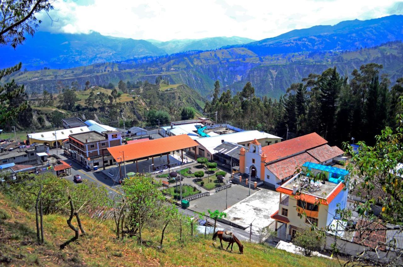 Lagoon Hotel Chugchilán מראה חיצוני תמונה