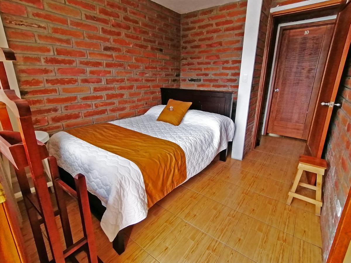 Lagoon Hotel Chugchilán מראה חיצוני תמונה