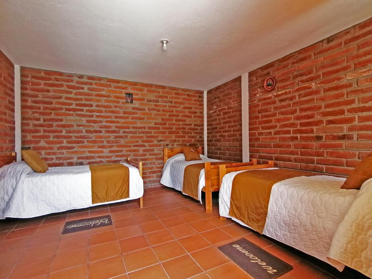 Lagoon Hotel Chugchilán מראה חיצוני תמונה