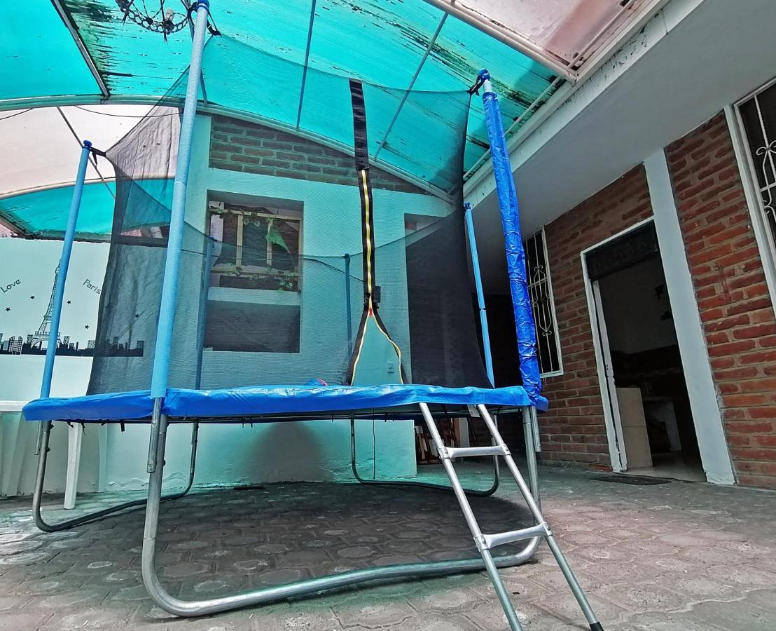 Lagoon Hotel Chugchilán מראה חיצוני תמונה
