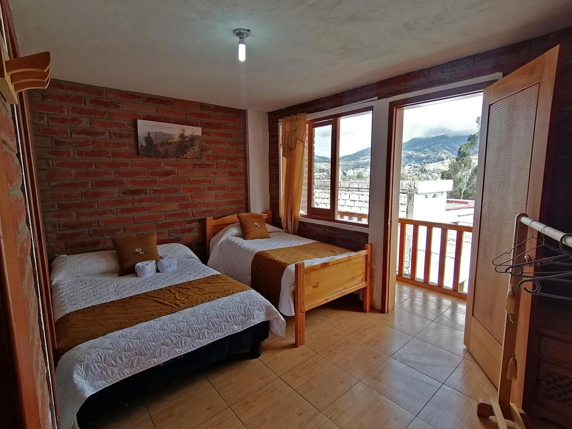 Lagoon Hotel Chugchilán מראה חיצוני תמונה