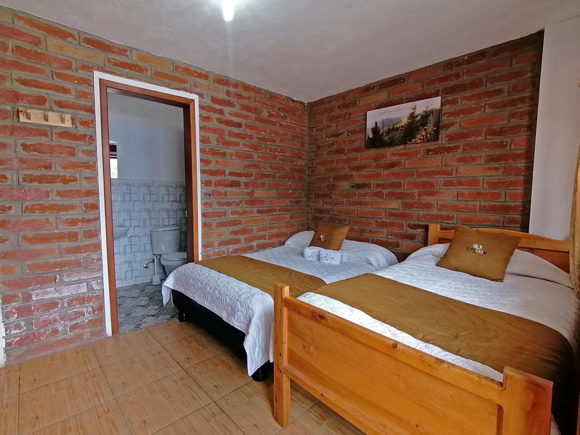 Lagoon Hotel Chugchilán מראה חיצוני תמונה