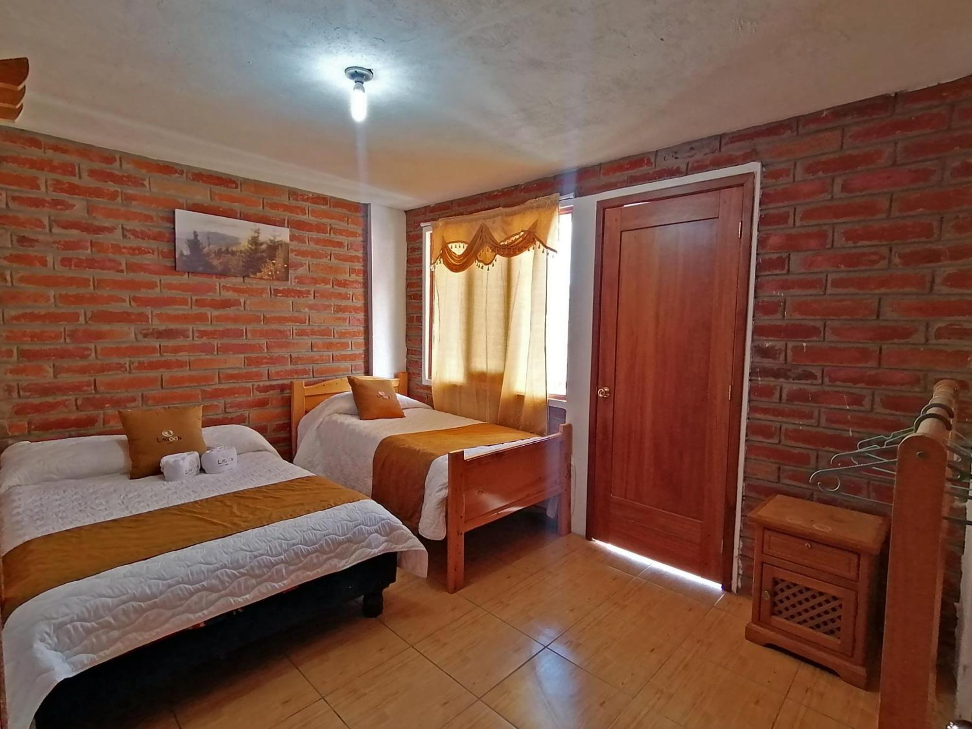 Lagoon Hotel Chugchilán מראה חיצוני תמונה