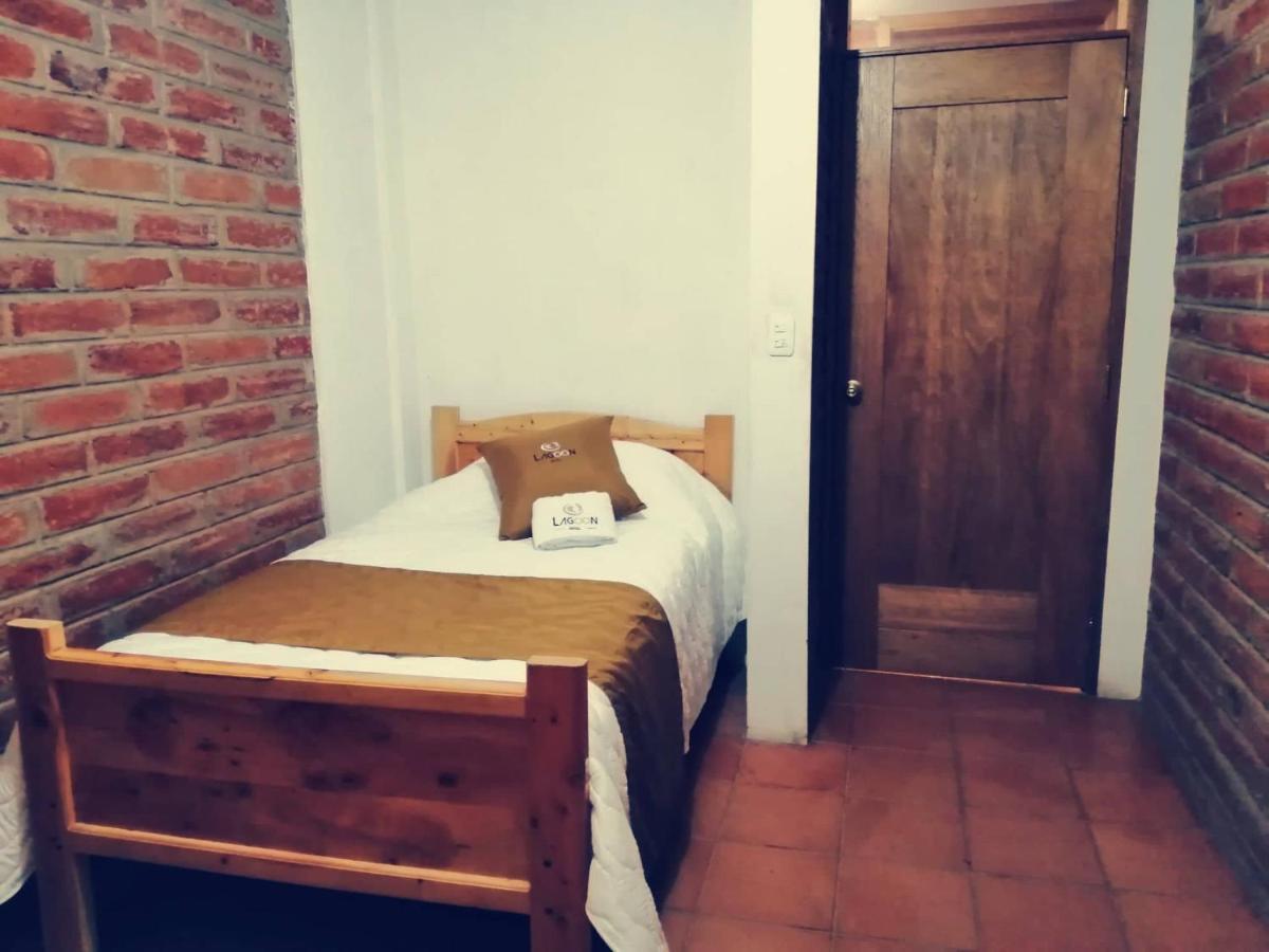 Lagoon Hotel Chugchilán מראה חיצוני תמונה